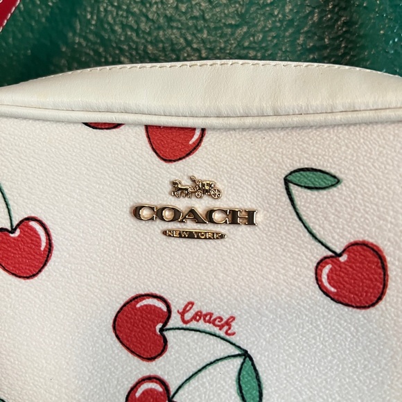 NWT Coach Cherry Print Shoulder Bag in White - Picture 4 of 5